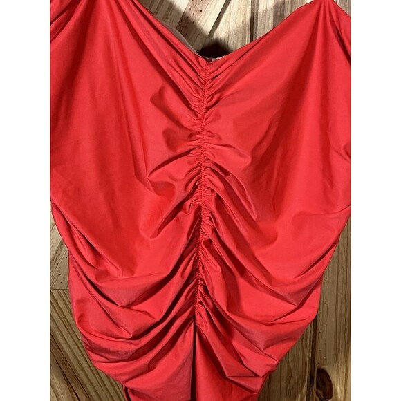 J.CREW Reimagined Women’s Swimsuit One Piece Size 22 Red Ruched NWT - Picture 4 of 9